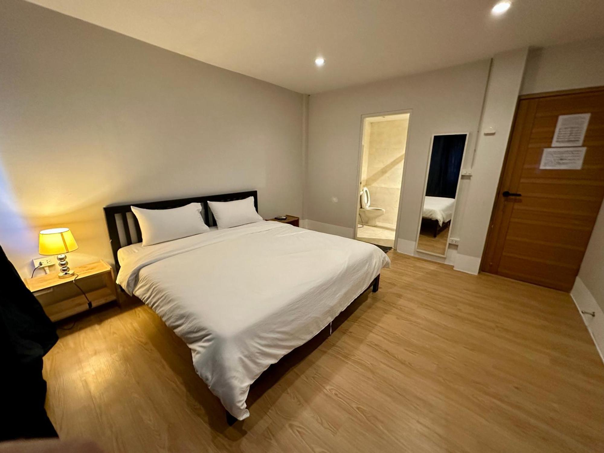 The Cute Silom Hostel 曼谷 外观 照片