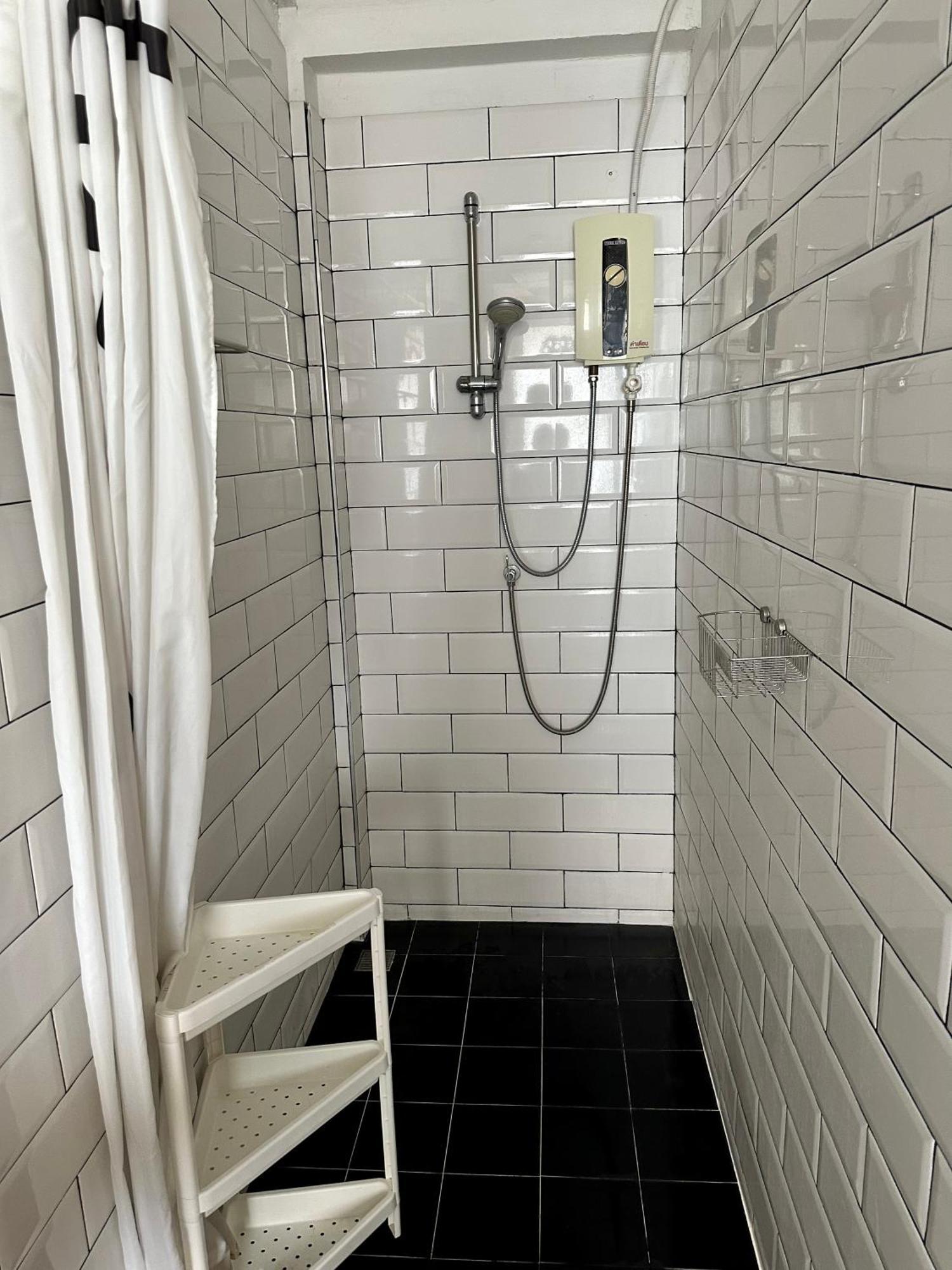 The Cute Silom Hostel 曼谷 外观 照片